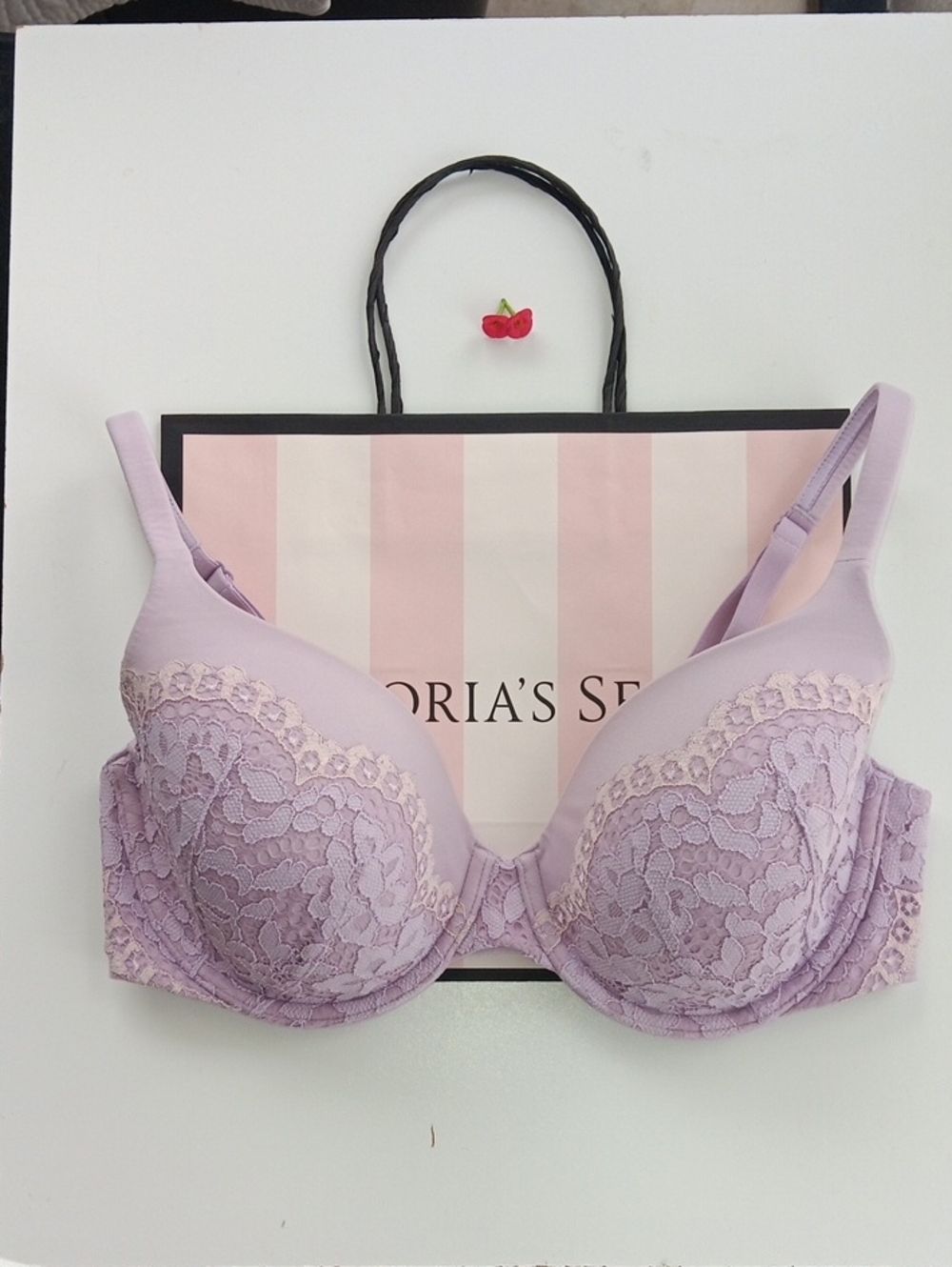 Victoria's Secret Lilac Lace   Body By Victoria Lined Perfect Coverage Size34D